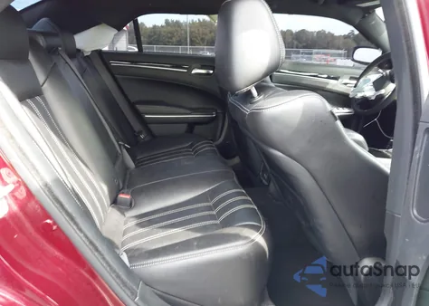 2023 Chrysler 300 300S из США, поврежденный, VIN 2C3CCABG4PH644535